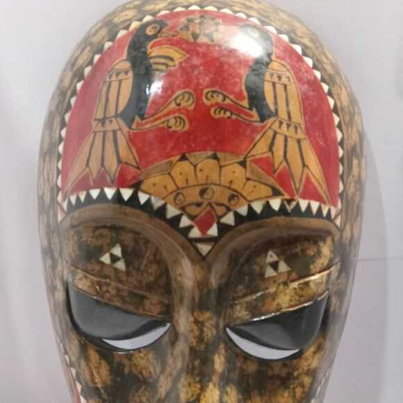 Handmade Indonesian Painted Tribal Mask - Picture 6 of 9
